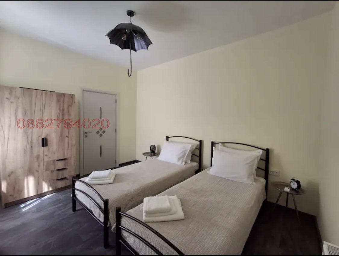 Дава под наем 3-СТАЕН, гр. София, Център, снимка 8 - Апартаменти - 53911199