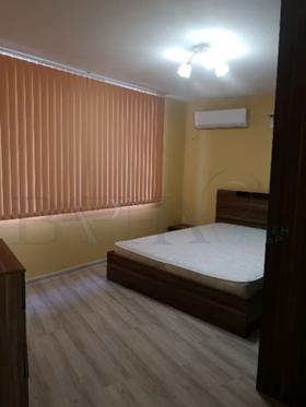 1 chambre Tsveten kvartal, Varna 7