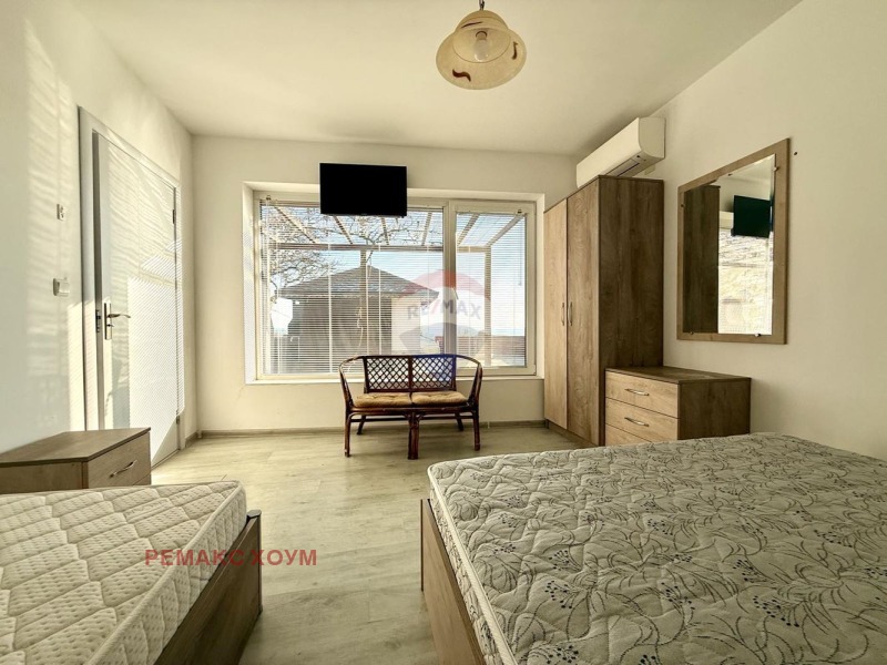 Дава под наем КЪЩА, гр. Балчик, област Добрич, снимка 10 - Къщи - 53155900