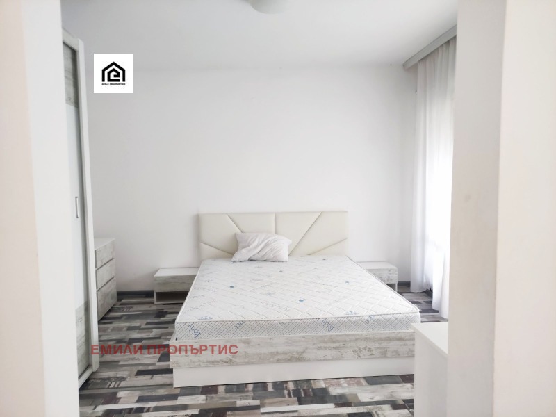 Kiadó  Stúdió Sofia , Centar , 50 négyzetméter | 93453565