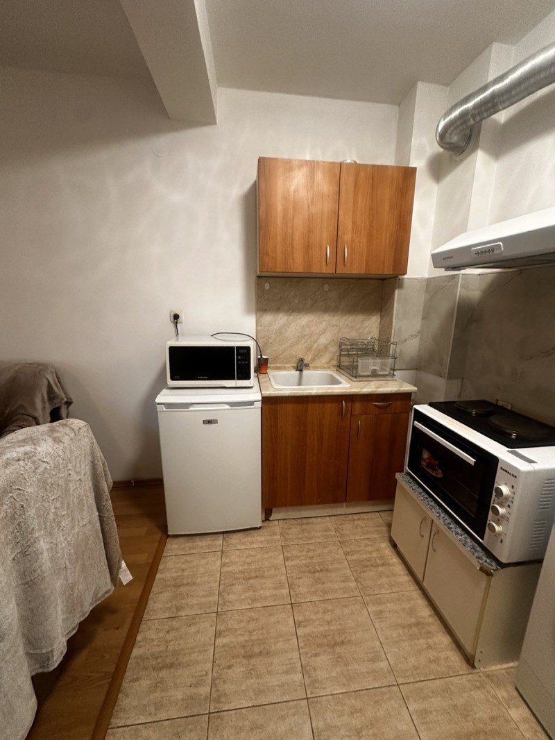 Дава под наем 1-СТАЕН, гр. Пловдив, Център, снимка 10 - Апартаменти - 53152904