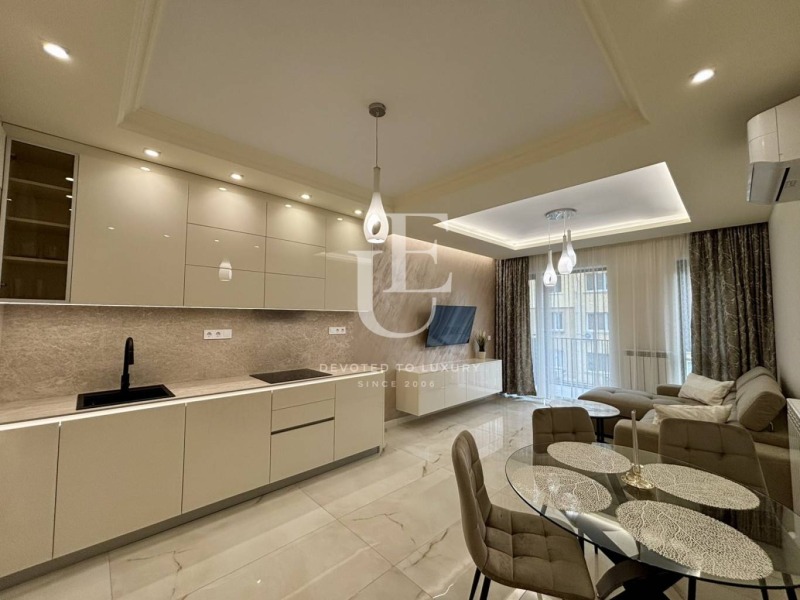 Te huur  1 slaapkamer Sofia , Krasno selo , 62 m² | 42324418