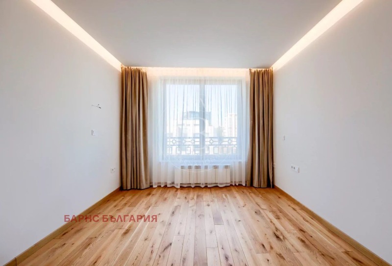 Дава под наем 3-СТАЕН, гр. София, Кръстова вада, снимка 16 - Апартаменти - 53160157