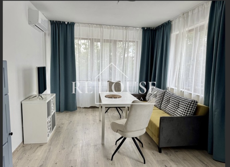 Te huur  2 slaapkamers Varna , Mladost 1 , 83 m² | 84281633
