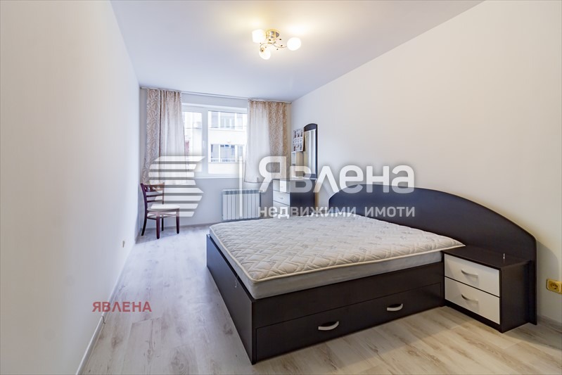 Дава под наем 3-СТАЕН, гр. София, Гео Милев, снимка 12 - Апартаменти - 55893739