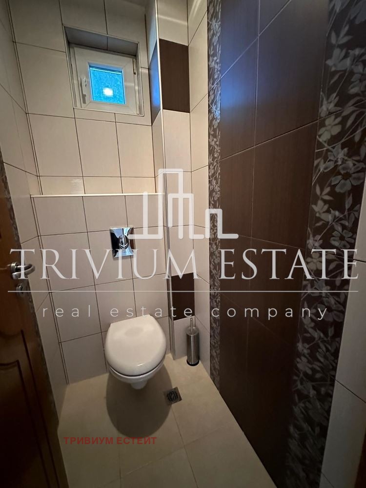 En renta  3 dormitorios Plovdiv , Mladezhki Jalm , 135 metros cuadrados | 85849859 - imagen [12]