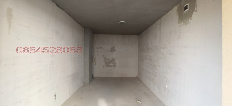 Дава под наем ГАРАЖ, ПАРКОМЯСТО, гр. Бургас, област Бургас, снимка 5 - Гаражи и паркоместа - 52781166