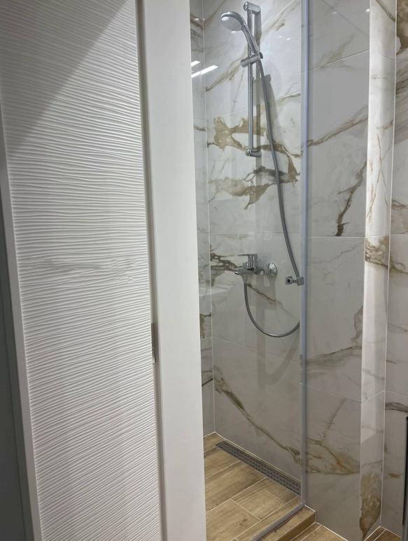 Издаје се  2 спаваће собе Софија , Крастова вада , 113 м2 | 10977977 - слика [11]