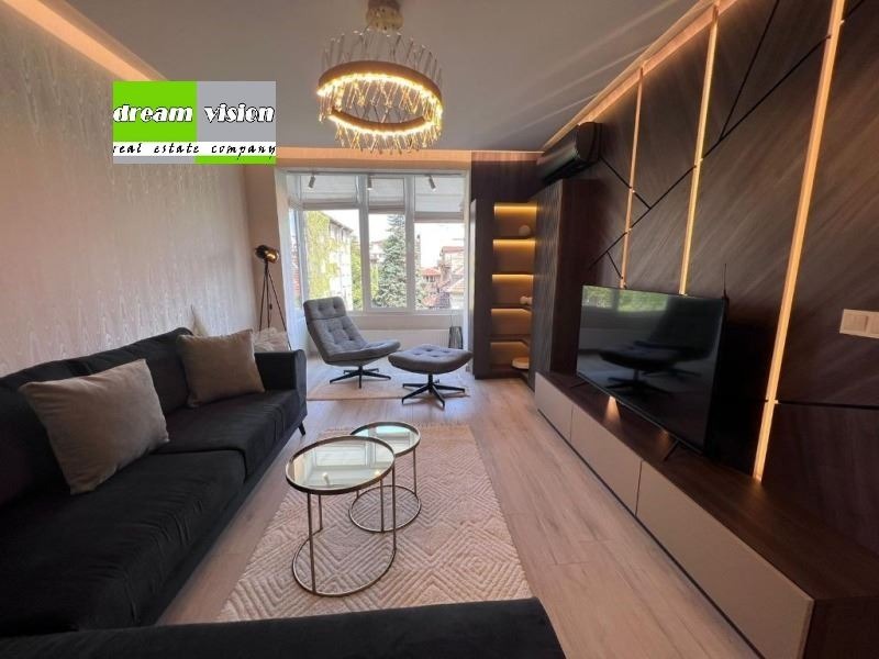 Para alugar  2 quartos Sofia , Doktorski pametnik , 70 m² | 56521321
