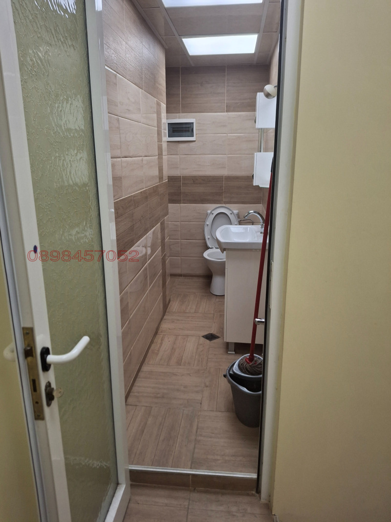 Дава под наем МАГАЗИН, гр. София, Зона Б-18, снимка 10 - Магазини - 52694205