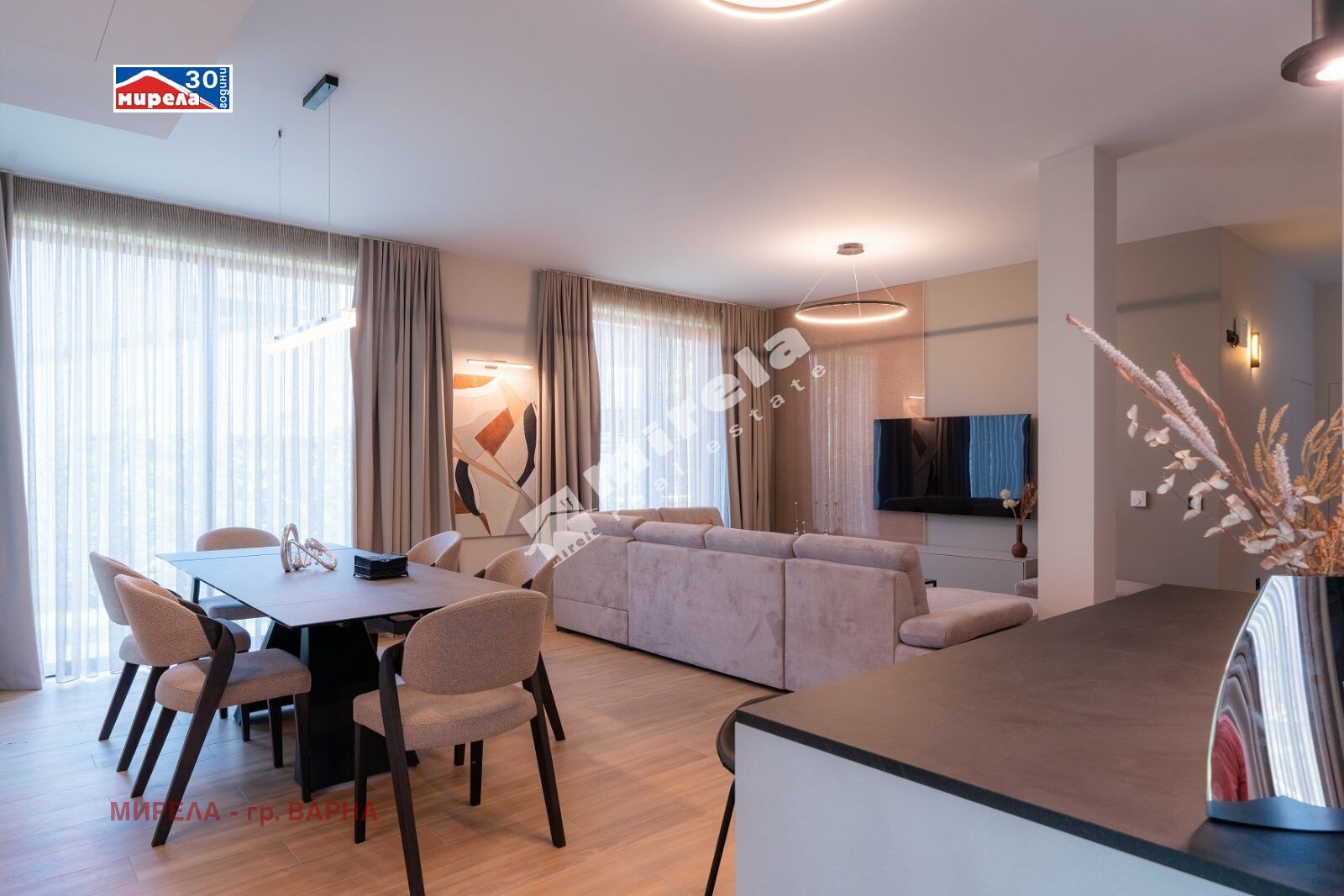 Дава под наем КЪЩА, гр. Варна, м-т Зеленика, снимка 2 - Къщи - 50625421