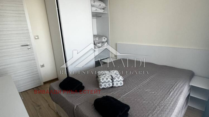 K pronájmu  1 ložnice Varna , Asparuchovo , 70 m2 | 44960871 - obraz [5]