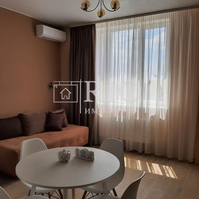 For Rent  1 bedroom Plovdiv , Vastanicheski , 65 sq.m | 23148523