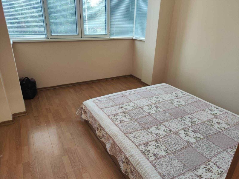 K pronájmu  2 ložnice Sofia , Zona B-18 , 84 m2 | 88354935 - obraz [5]