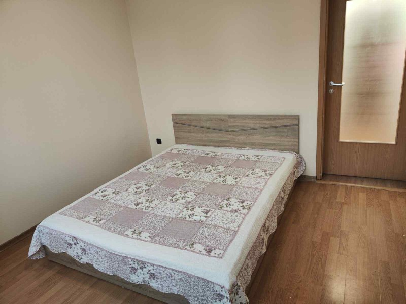 K pronájmu  2 ložnice Sofia , Zona B-18 , 84 m2 | 88354935 - obraz [4]