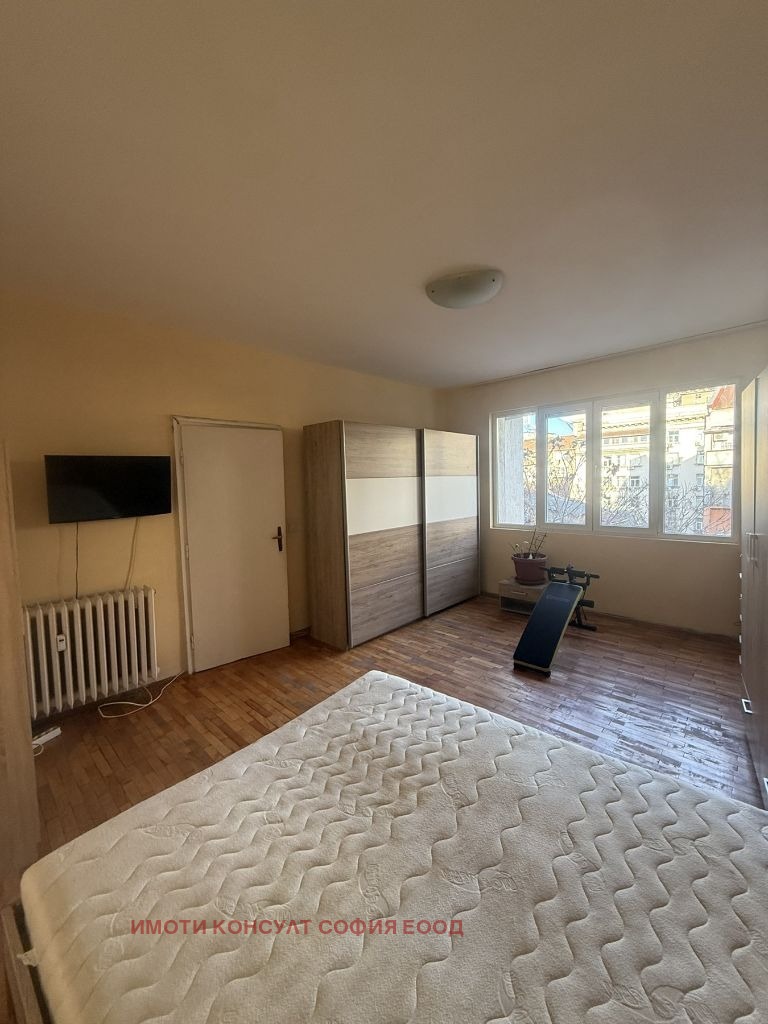 Дава под наем 3-СТАЕН, гр. София, Център, снимка 13 - Апартаменти - 53836050