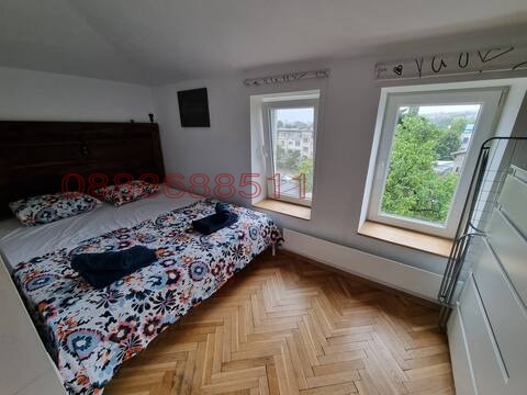 Дава под наем 3-СТАЕН, гр. София, Карпузица, снимка 5 - Апартаменти - 54061198