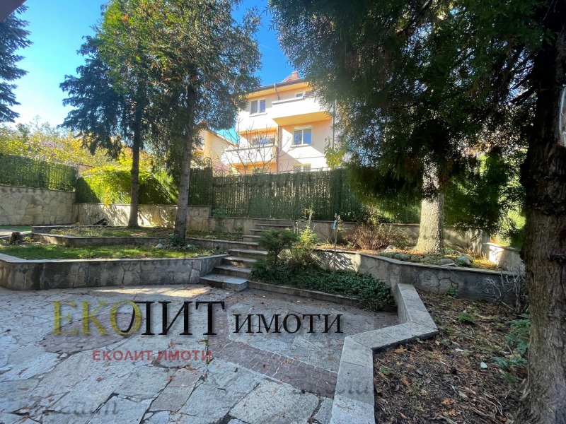 Дава под Наем ДЕТСКИ ЦЕНТЪР в град София, Симеоново - 600 кв.м / 2 500 € » 4 889.58 лв., ЕКОЛИТ ИМОТИ