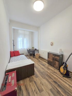 ���� ��� ���� 3-����� | Imot.bg � ����� ������ 8