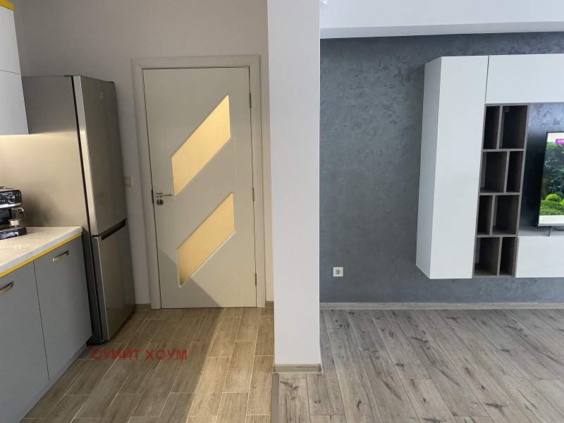 En renta  1 dormitorio Sofia , Zona B-5 , 75 metros cuadrados | 73335582 - imagen [6]