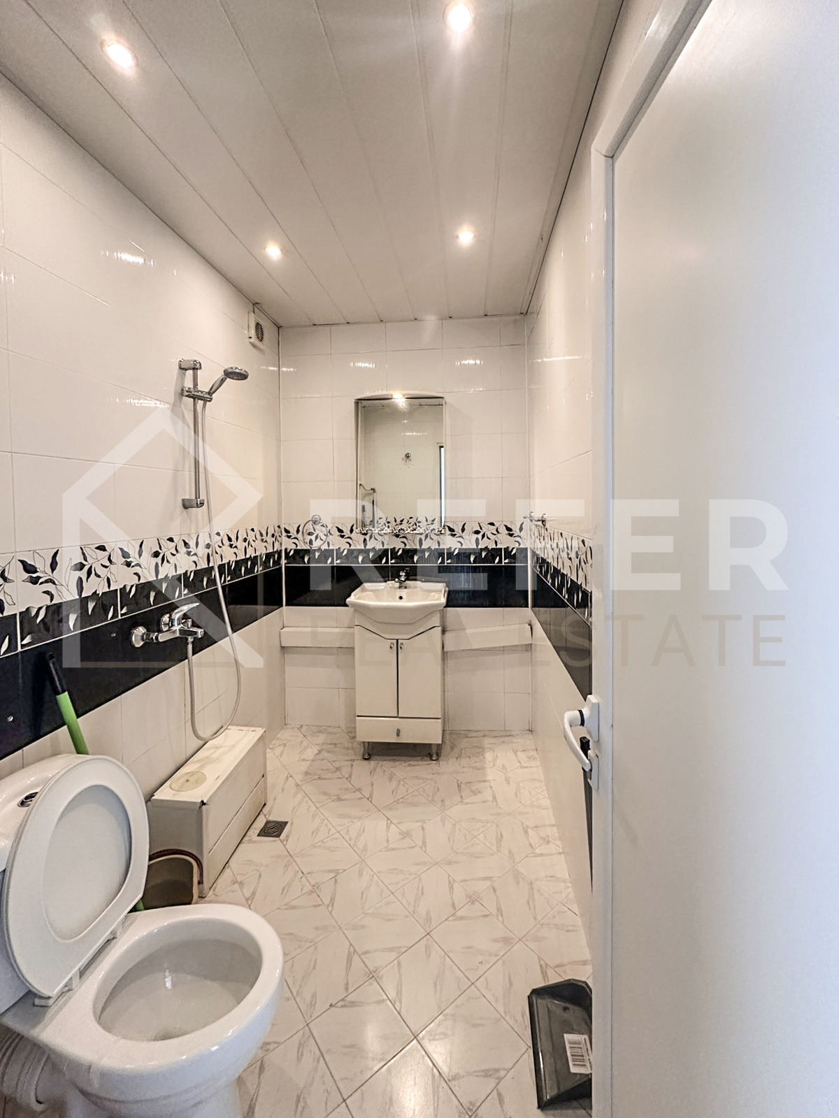 Дава под наем 2-СТАЕН, гр. София, Люлин 7, снимка 6 - Апартаменти - 53732608