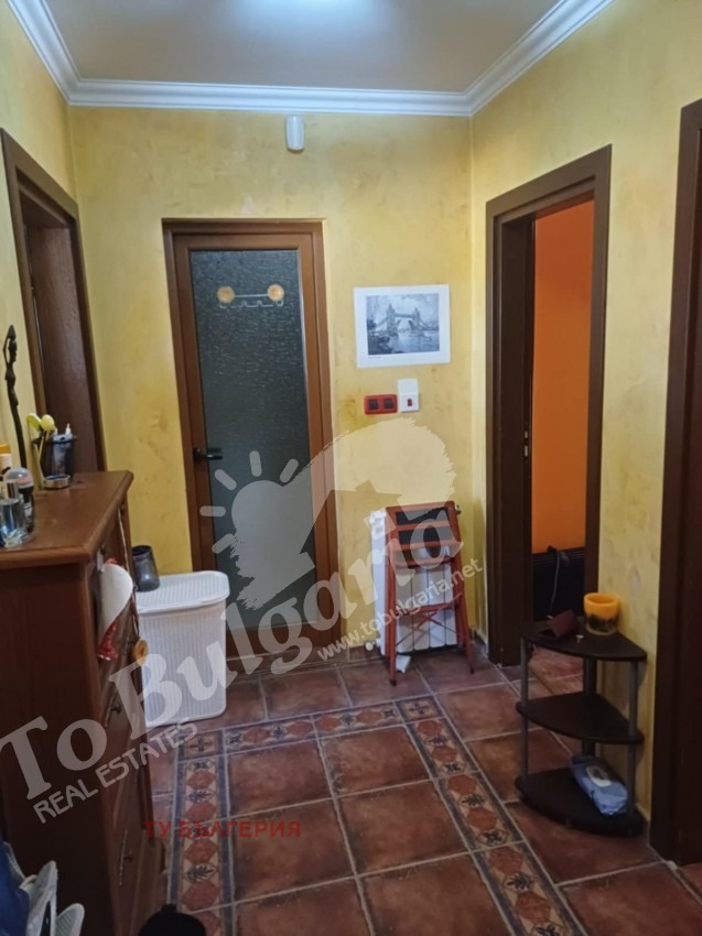 Zu vermieten  2 Schlafzimmer Weliko Tarnowo , Zentar , 90 qm | 42971425 - Bild [5]