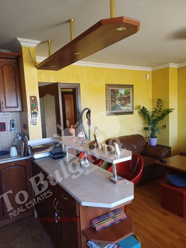 Zu vermieten  2 Schlafzimmer Weliko Tarnowo , Zentar , 90 qm | 42971425 - Bild [4]