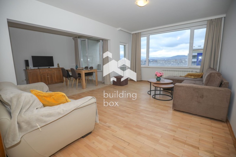 Издаје се  2 спаваће собе Софија , Изгрев , 110 м2 | 65431477 - слика [2]