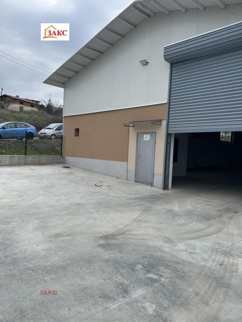 Дава под наем ПРОМ. ПОМЕЩЕНИЕ, гр. Кърджали, Промишлена зона - Изток, снимка 2 - Производствени сгради - 53369131