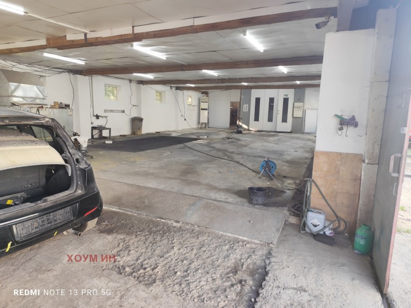 Дава под Наем АВТОСЕРВИЗ в град София, с. Чепинци - 650 кв.м / 2 300 € » 4 498.41 лв., ХОУМ ИН