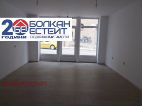 МАГАЗИН, 70 m2