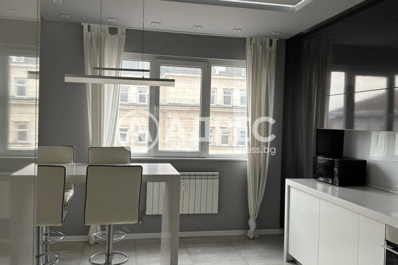 De inchiriat  2 dormitoare Sofia , Țentâr , 102 mp | 70588903 - imagine [6]