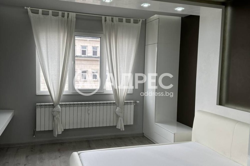 De inchiriat  2 dormitoare Sofia , Țentâr , 102 mp | 70588903 - imagine [12]