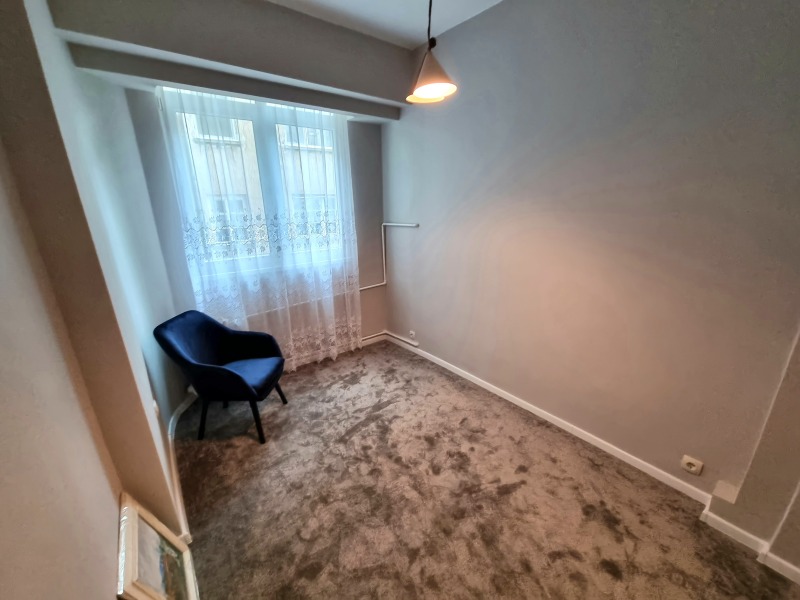 Дава под наем 3-СТАЕН, гр. София, Център, снимка 12 - Апартаменти - 52044683