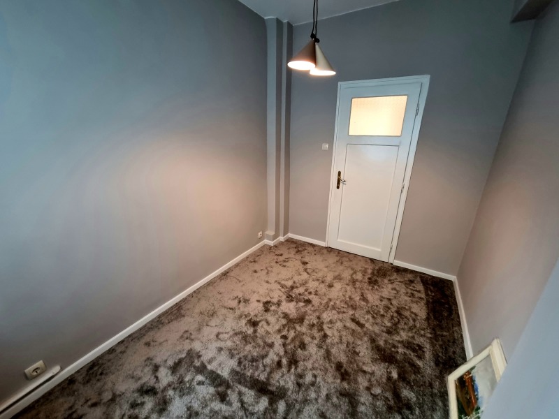 Дава под наем 3-СТАЕН, гр. София, Център, снимка 13 - Апартаменти - 52044683