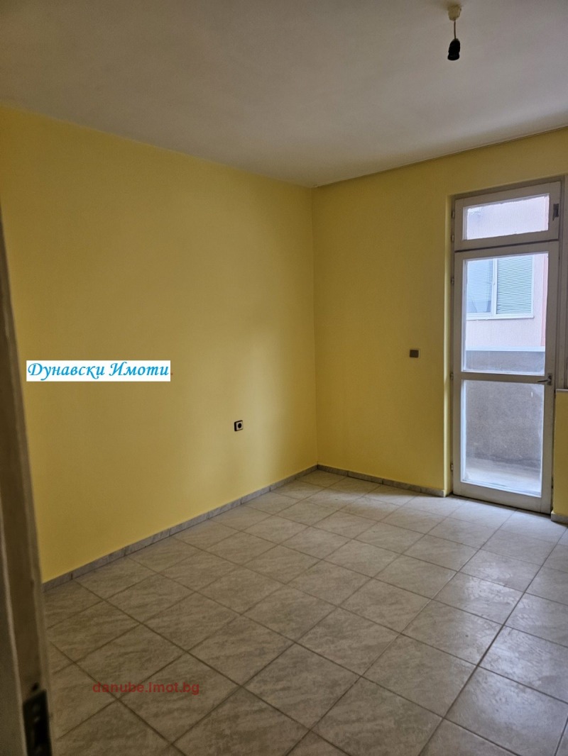 Дава под наем 4-СТАЕН, гр. Русе, Хъшове, снимка 3 - Апартаменти - 53254155