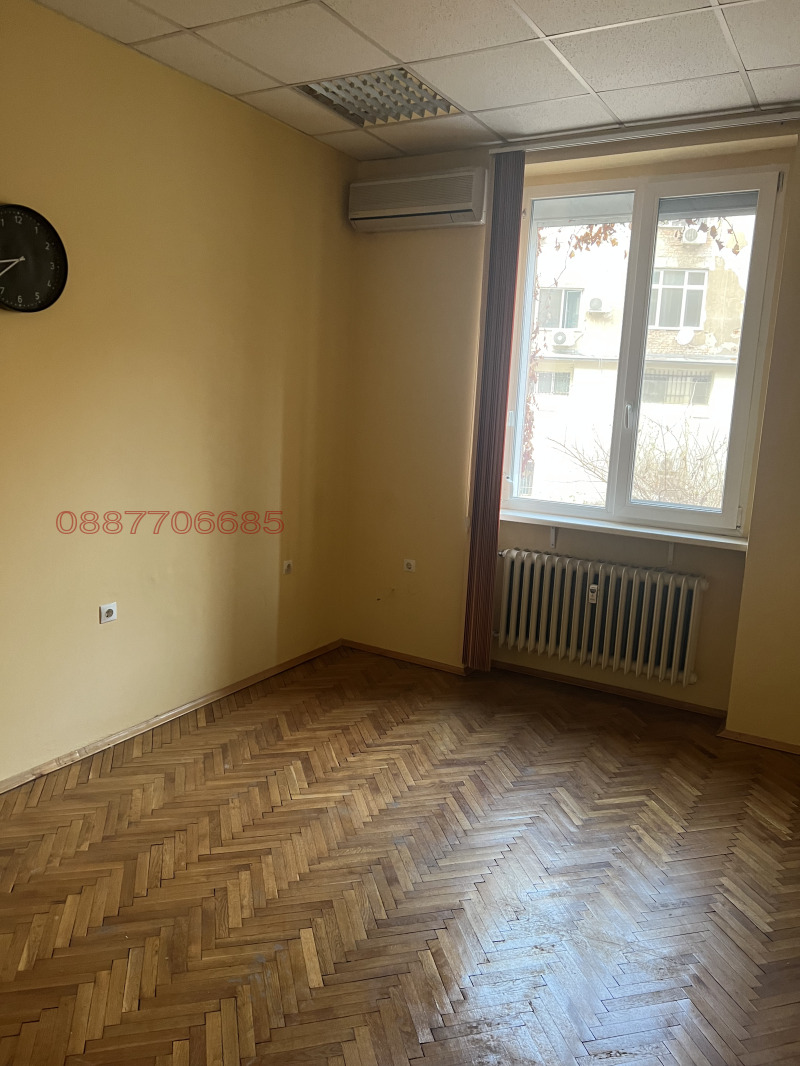 Дава под наем ОФИС, гр. София, Център, снимка 13 - Офиси - 53047054