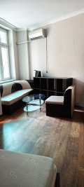 Под наем 1-СТАЕН, град София, Център • 400 € • 62176136 — Holmes.bg
