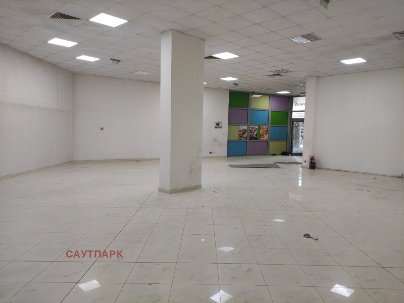 Дава под Наем МАГАЗИН в град София, Манастирски ливади - 630 кв.м / 4 035 € » 7 891.77 лв., САУТПАРК
