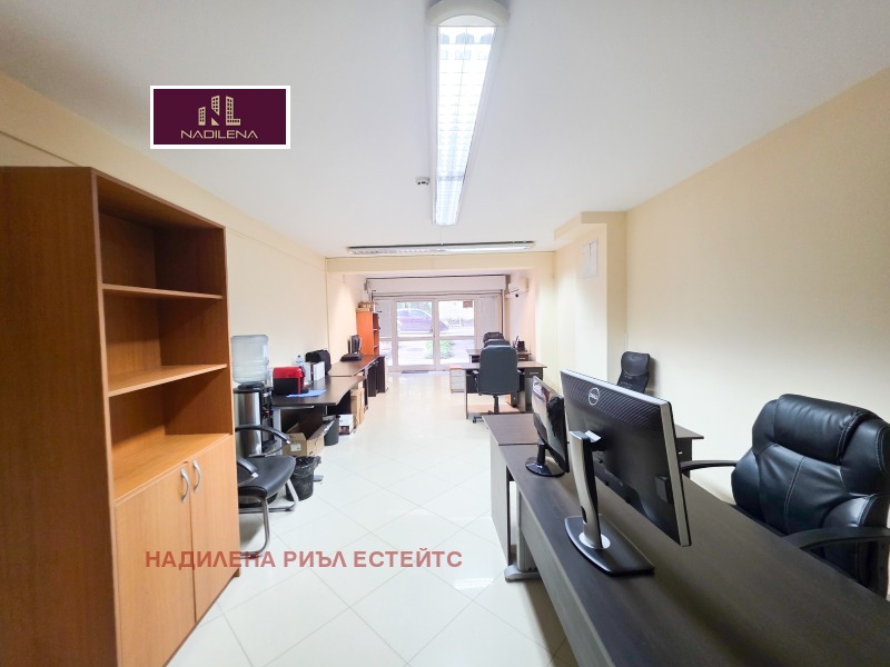 Издаје се  Схоп Софија , Лозенец , 40 м2 | 93361497 - слика [4]