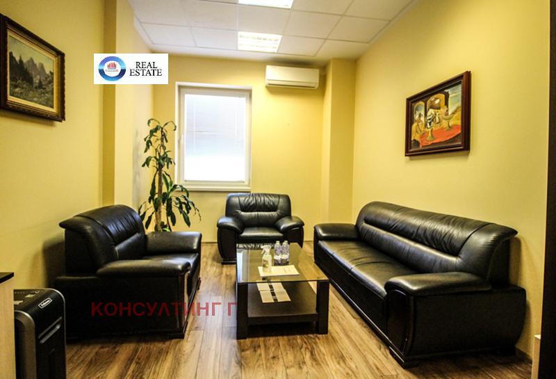 Te huur  Kantoor Sofia , Tsentar , 2500 m² | 27084891 - afbeelding [9]