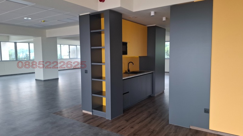 En renta  Oficina Sofia , Manastirski livadi , 904 metros cuadrados | 39139857 - imagen [11]