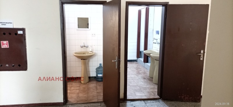 Kiadó  Ipari épület Sofia , Ljulin 6 , 250 négyzetméter | 58656763 - kép [10]