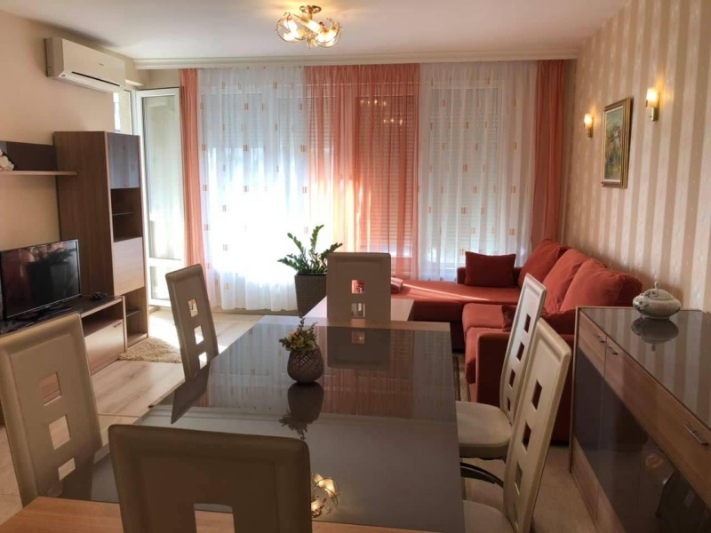 Do wynajęcia  1 sypialnia Sofia , Mladost 1A , 80 mkw | 76496030