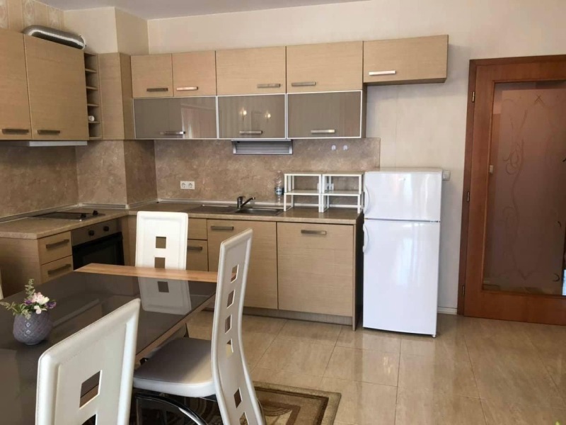 Do wynajęcia  1 sypialnia Sofia , Mladost 1A , 80 mkw | 76496030 - obraz [2]