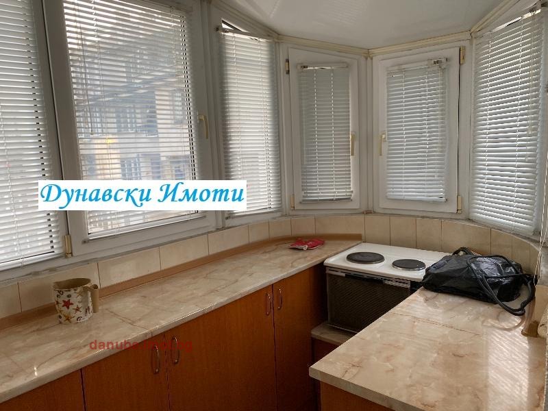 K pronájmu  2 ložnice Ruse , Jalta , 95 m2 | 69915007 - obraz [5]