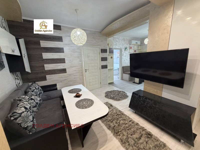 Дава под Наем 3-СТАЕН в град Стара Загора, ОРБ - 75 кв.м / 500 € » 977.92 лв., ГОЛДЕН АГЕНСИЕС