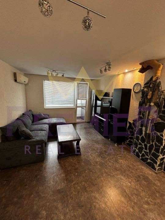 Zu vermieten  1 Schlafzimmer Warna , Biznes hotel , 55 qm | 37149642