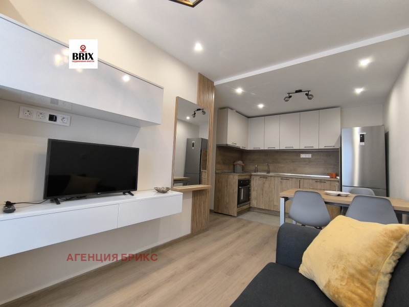 A louer  1 chambre Rouse , Chirok tsentar , 47 m² | 75984536