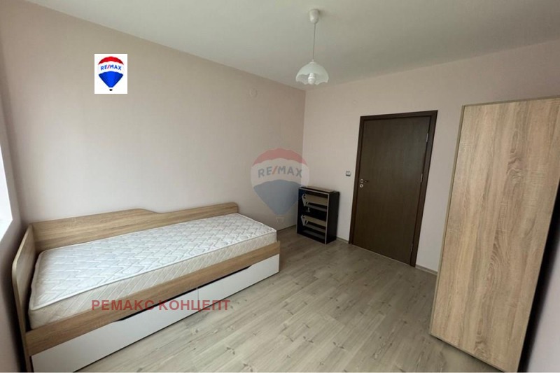 Дава под наем 3-СТАЕН, гр. Шумен, Пазара, снимка 10 - Апартаменти - 53508433